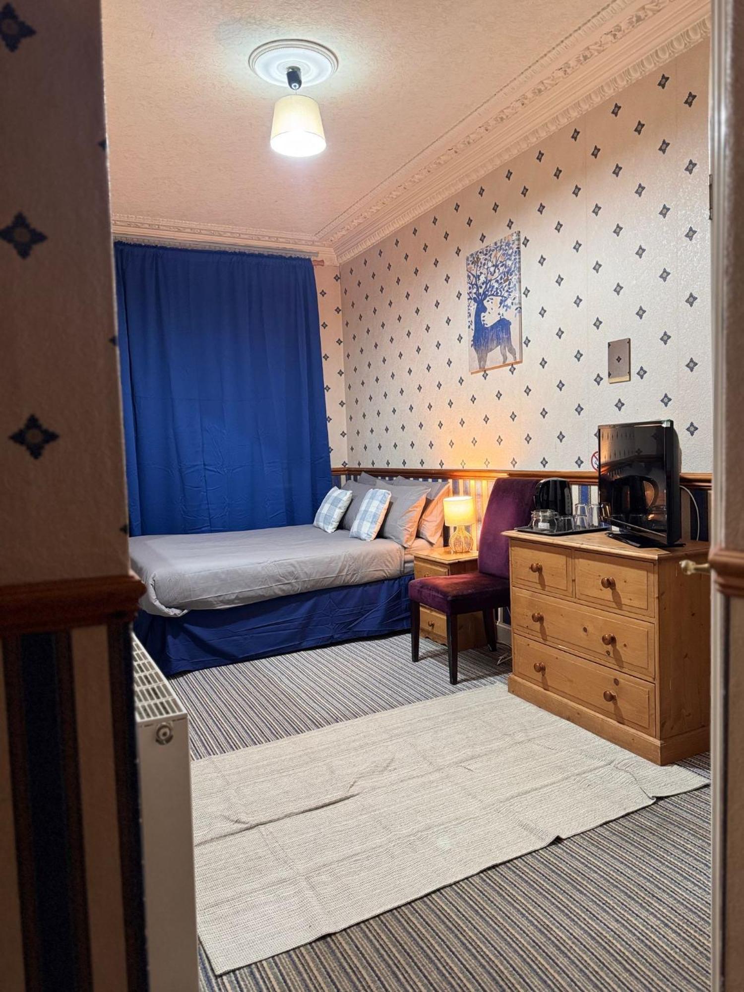 Edinburgh Travel Guest House Esterno foto