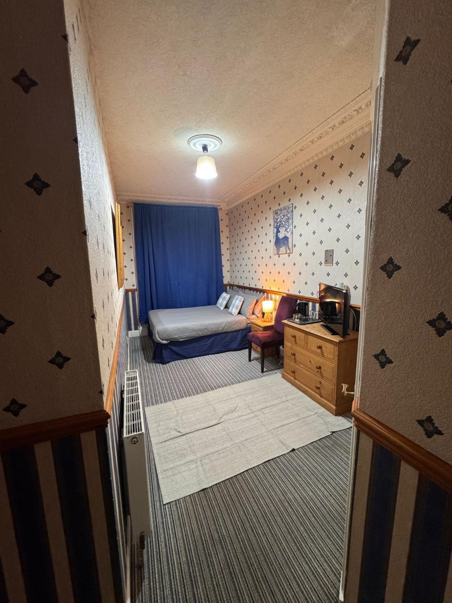 Edinburgh Travel Guest House Esterno foto