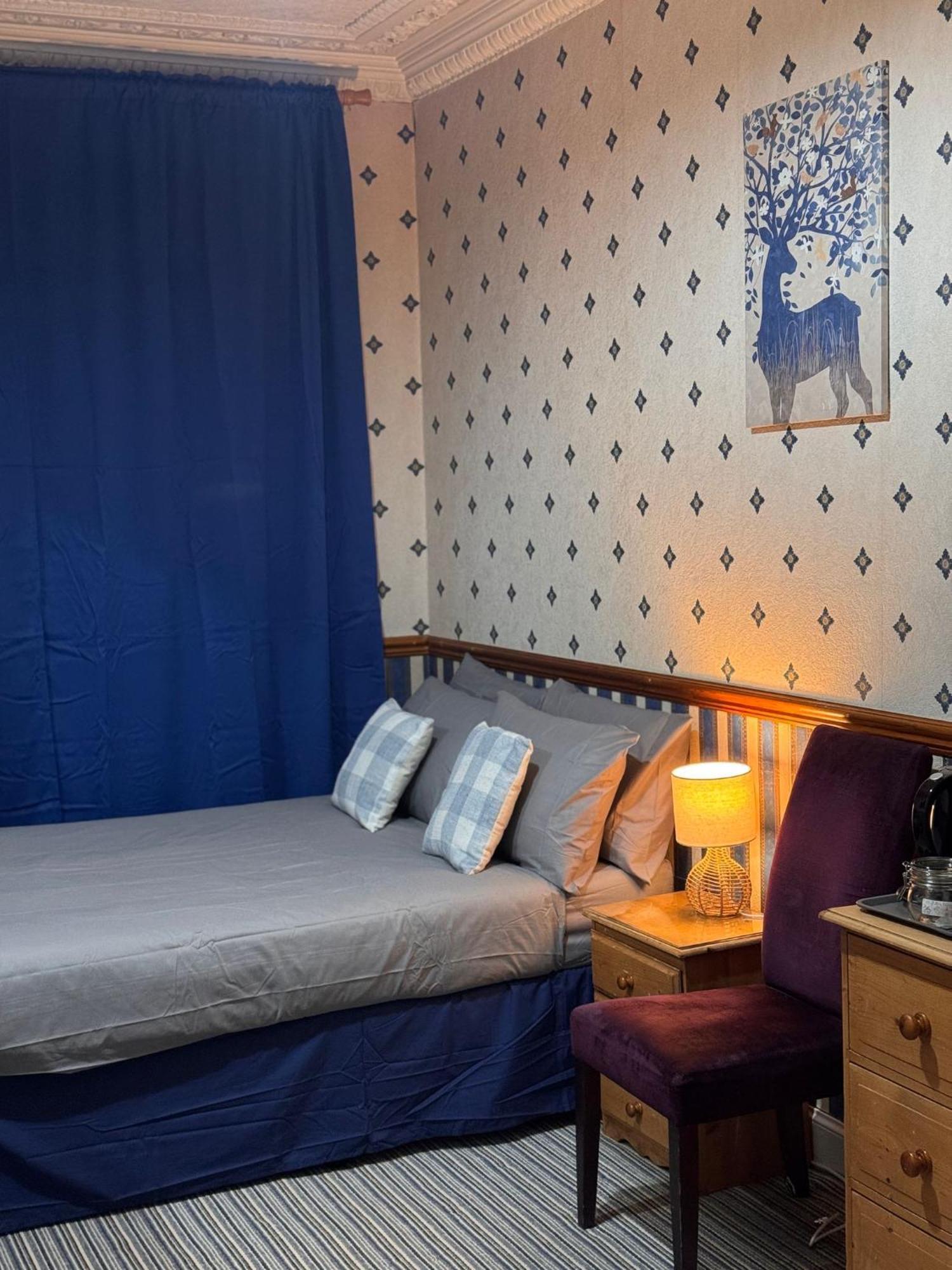 Edinburgh Travel Guest House Esterno foto