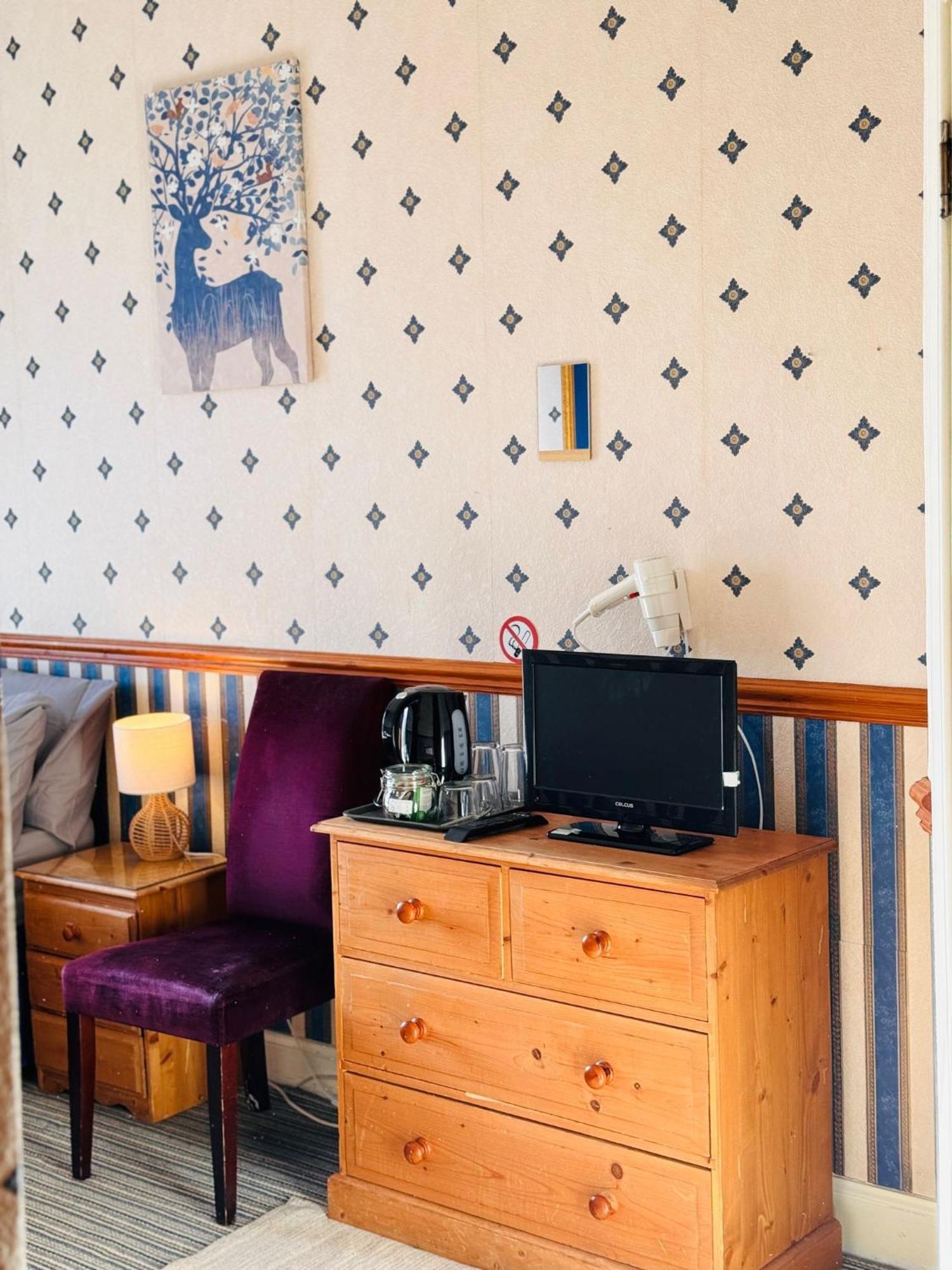 Edinburgh Travel Guest House Esterno foto
