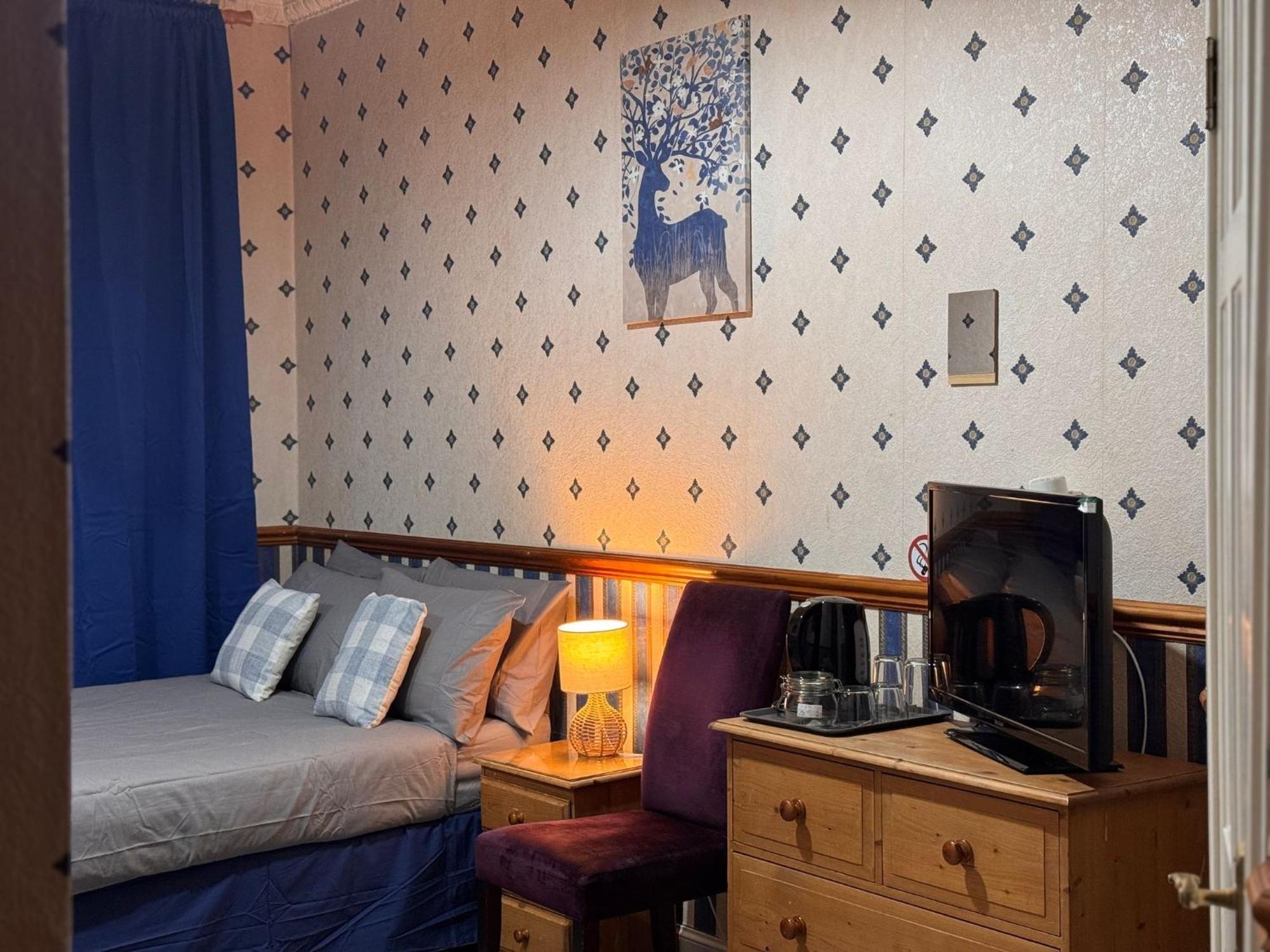 Edinburgh Travel Guest House Esterno foto
