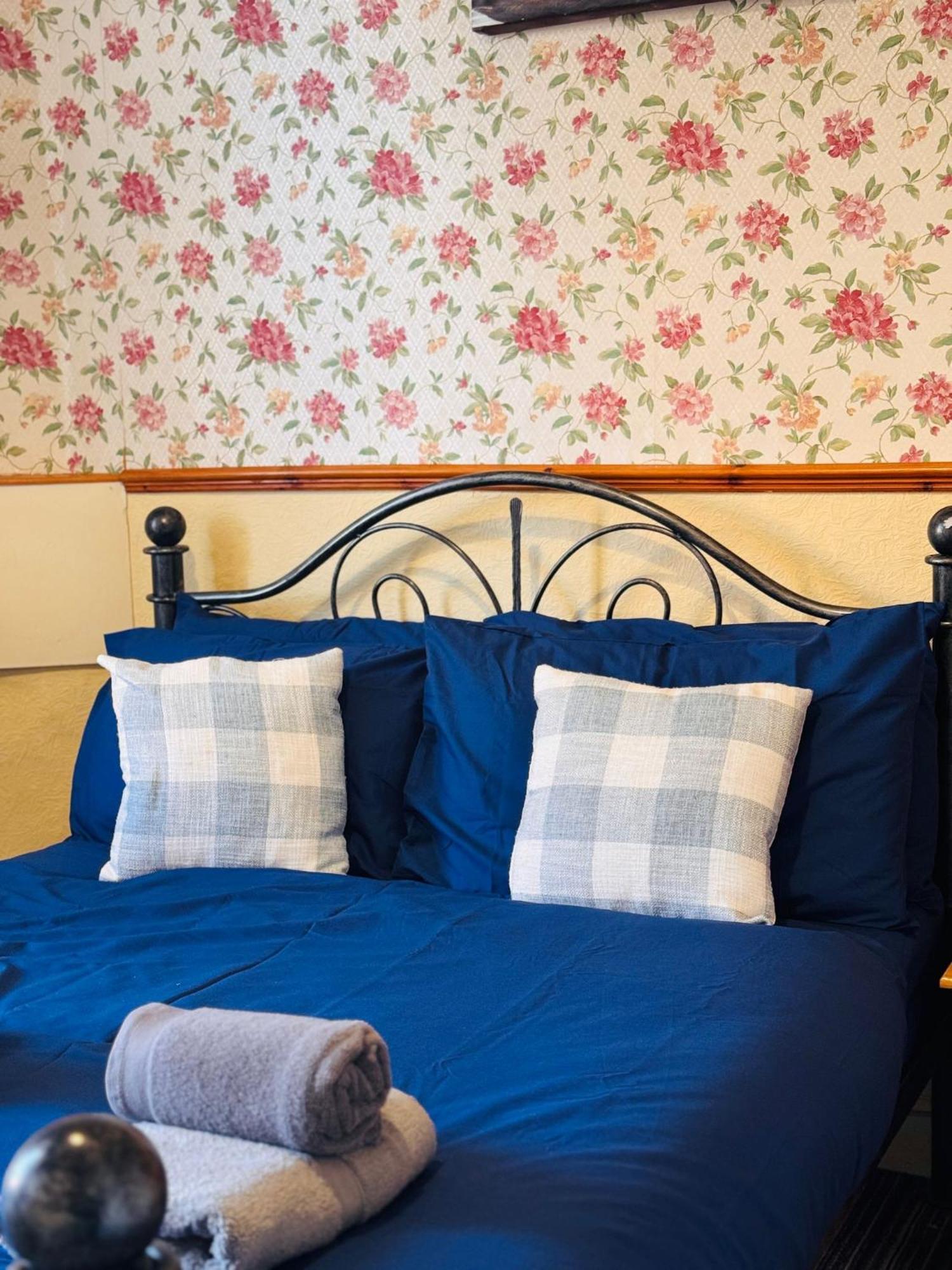 Edinburgh Travel Guest House Esterno foto