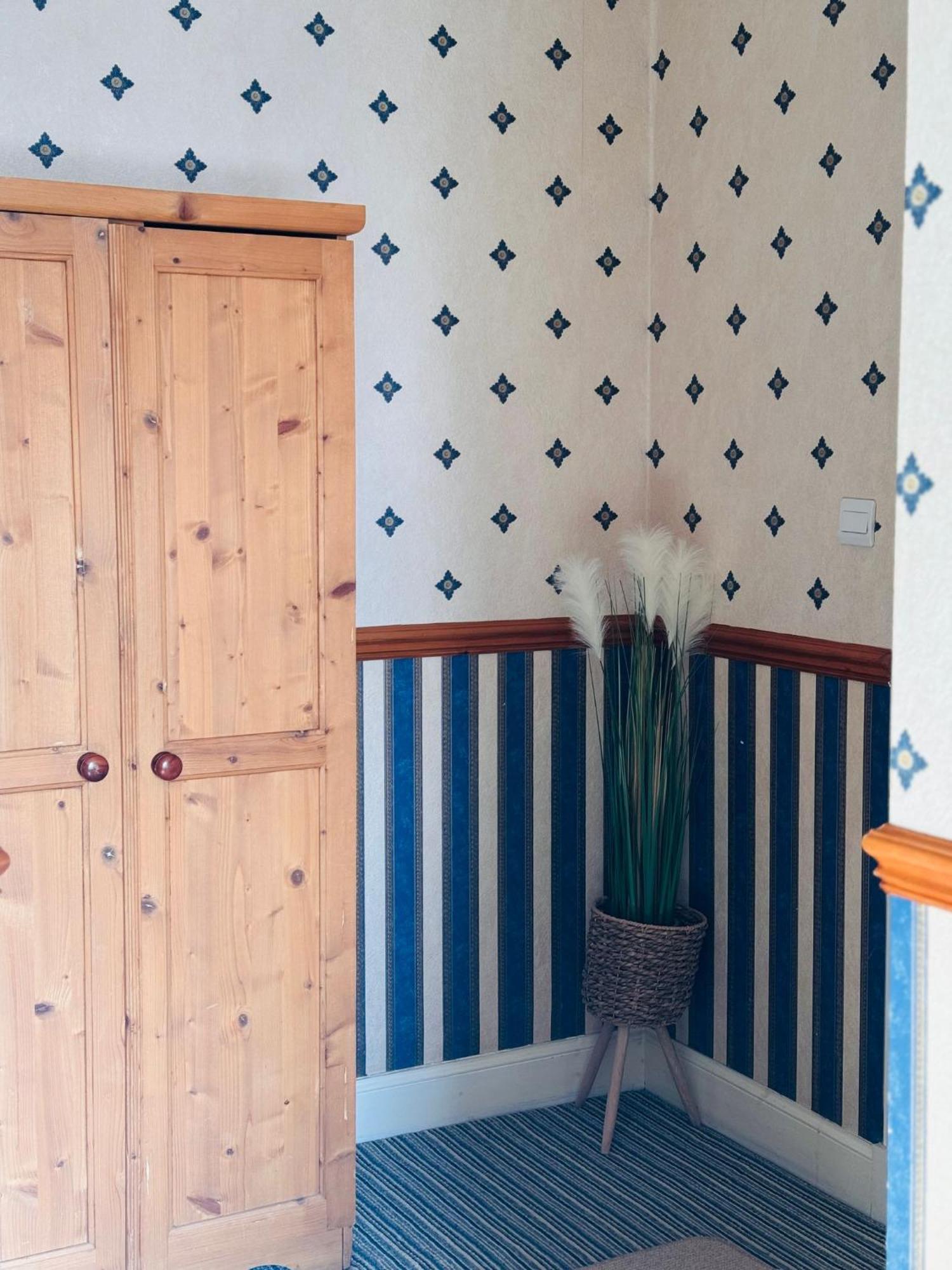 Edinburgh Travel Guest House Esterno foto
