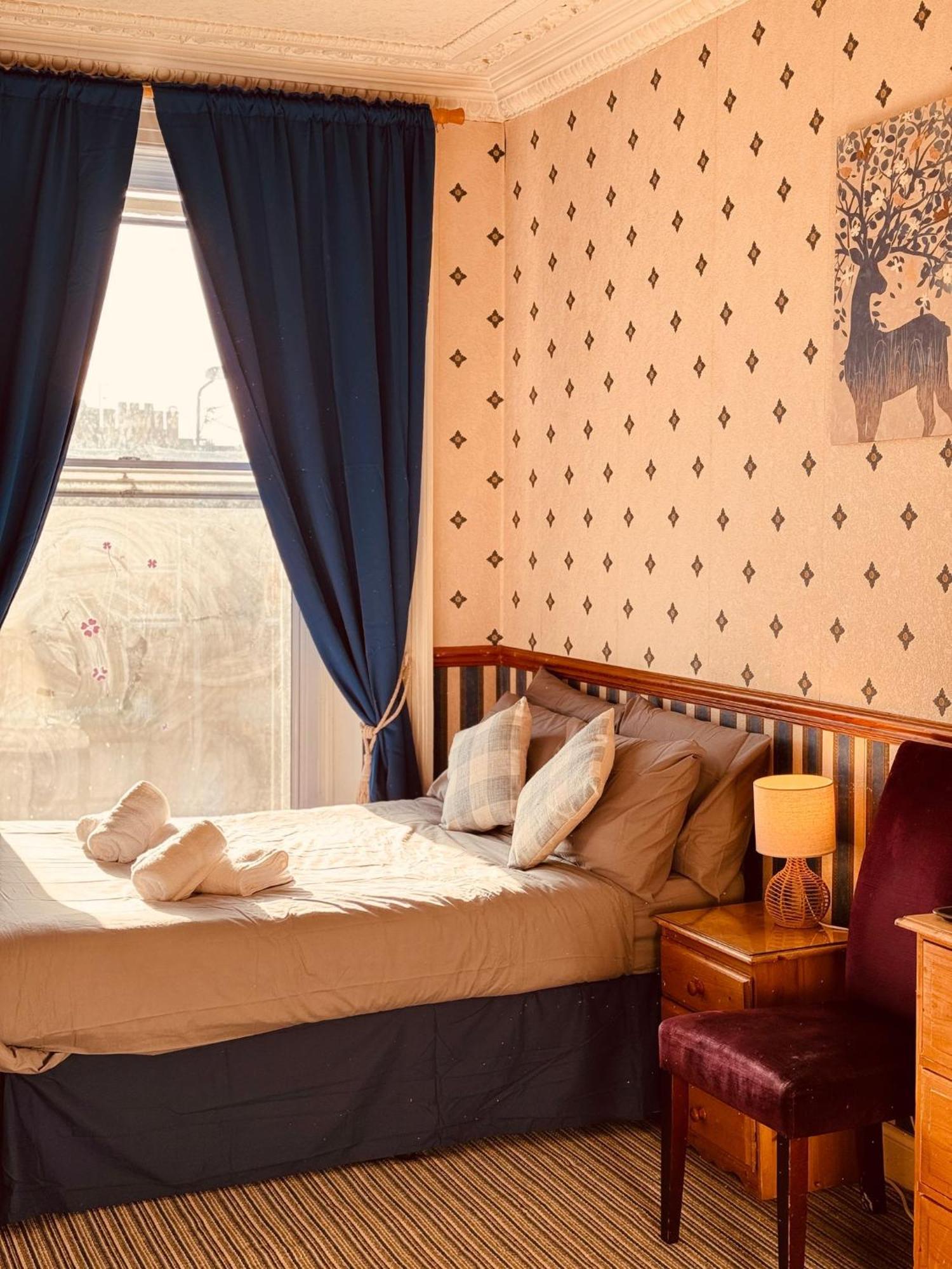 Edinburgh Travel Guest House Esterno foto