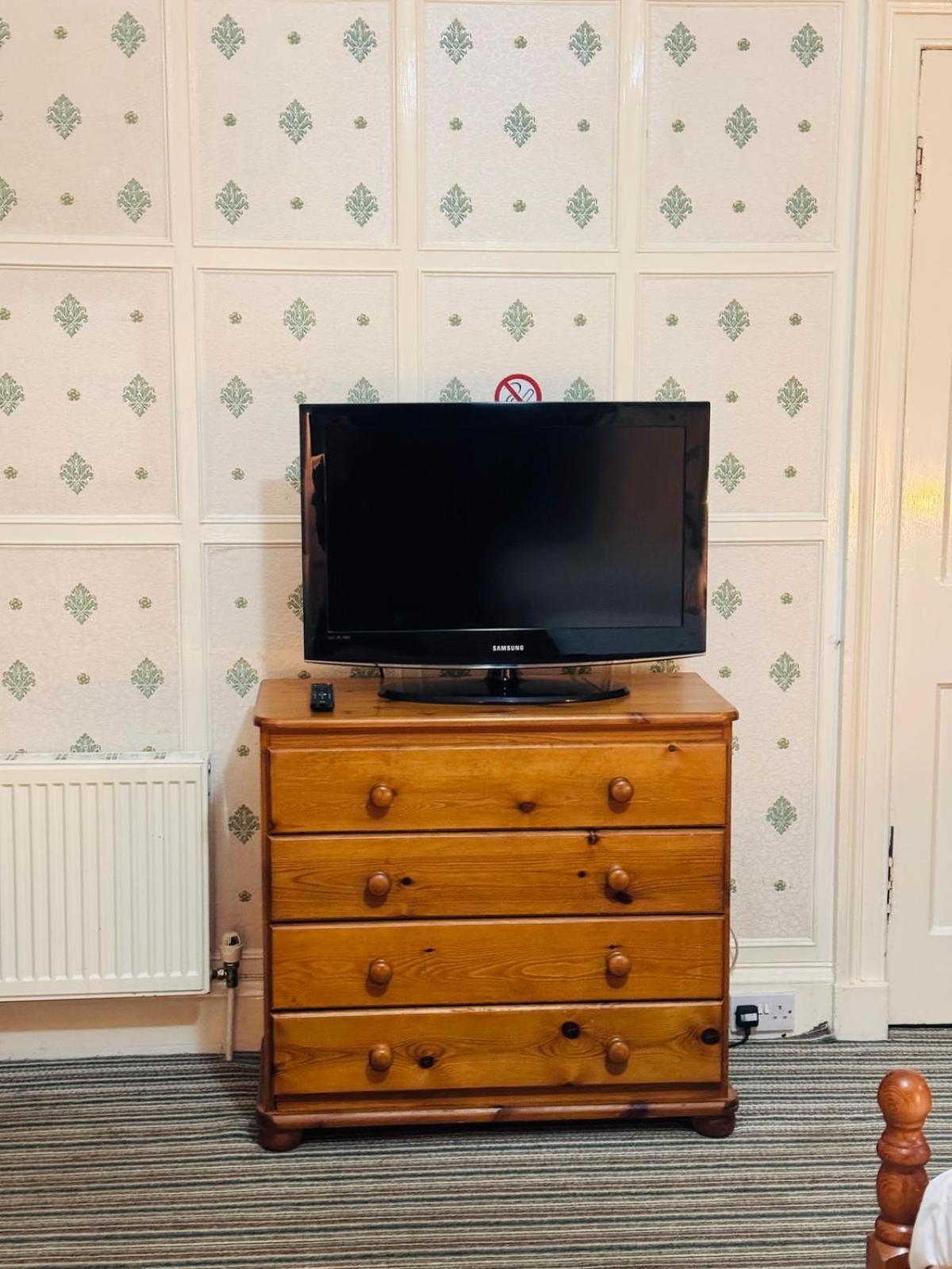 Edinburgh Travel Guest House Esterno foto