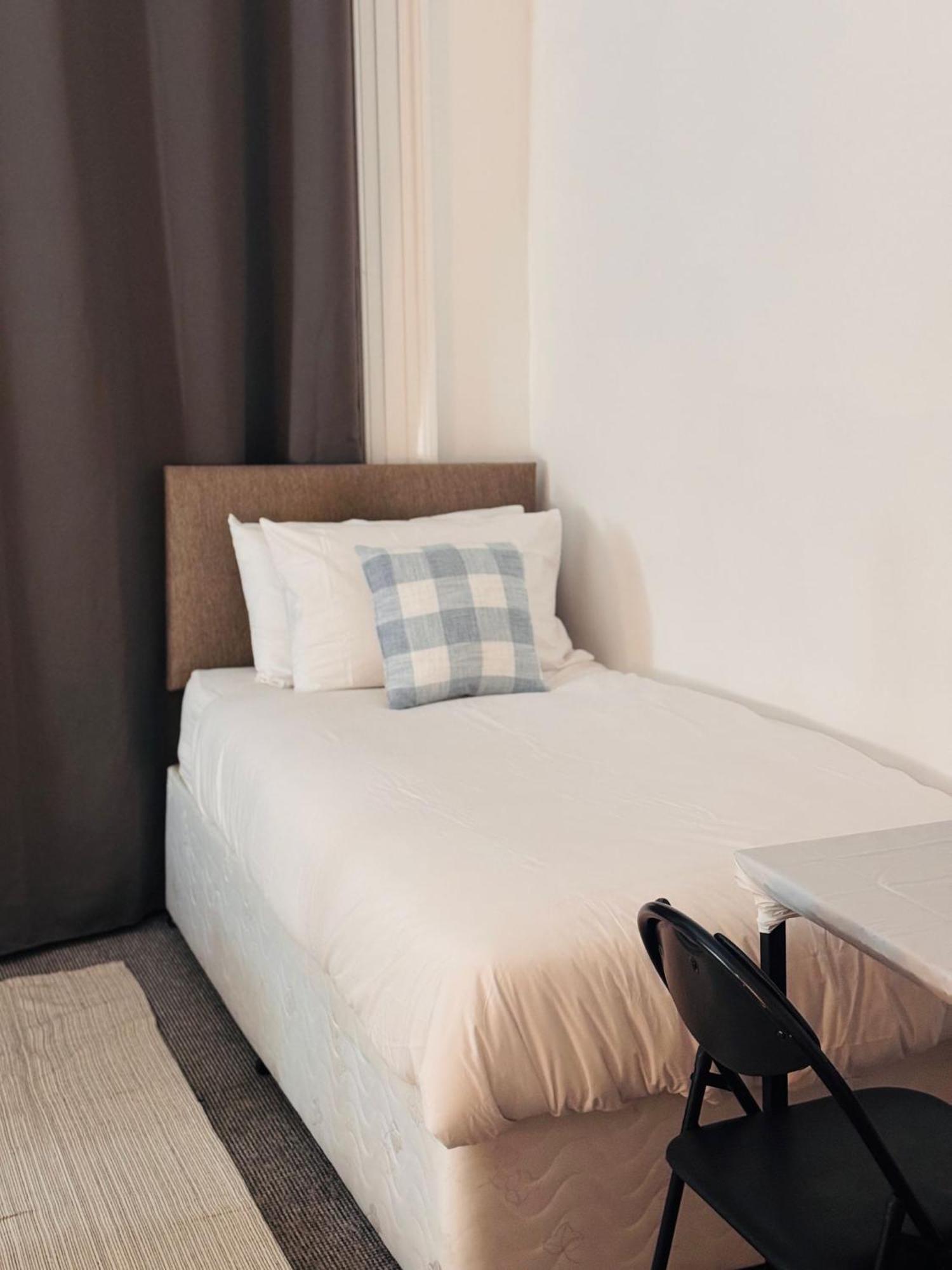 Edinburgh Travel Guest House Esterno foto