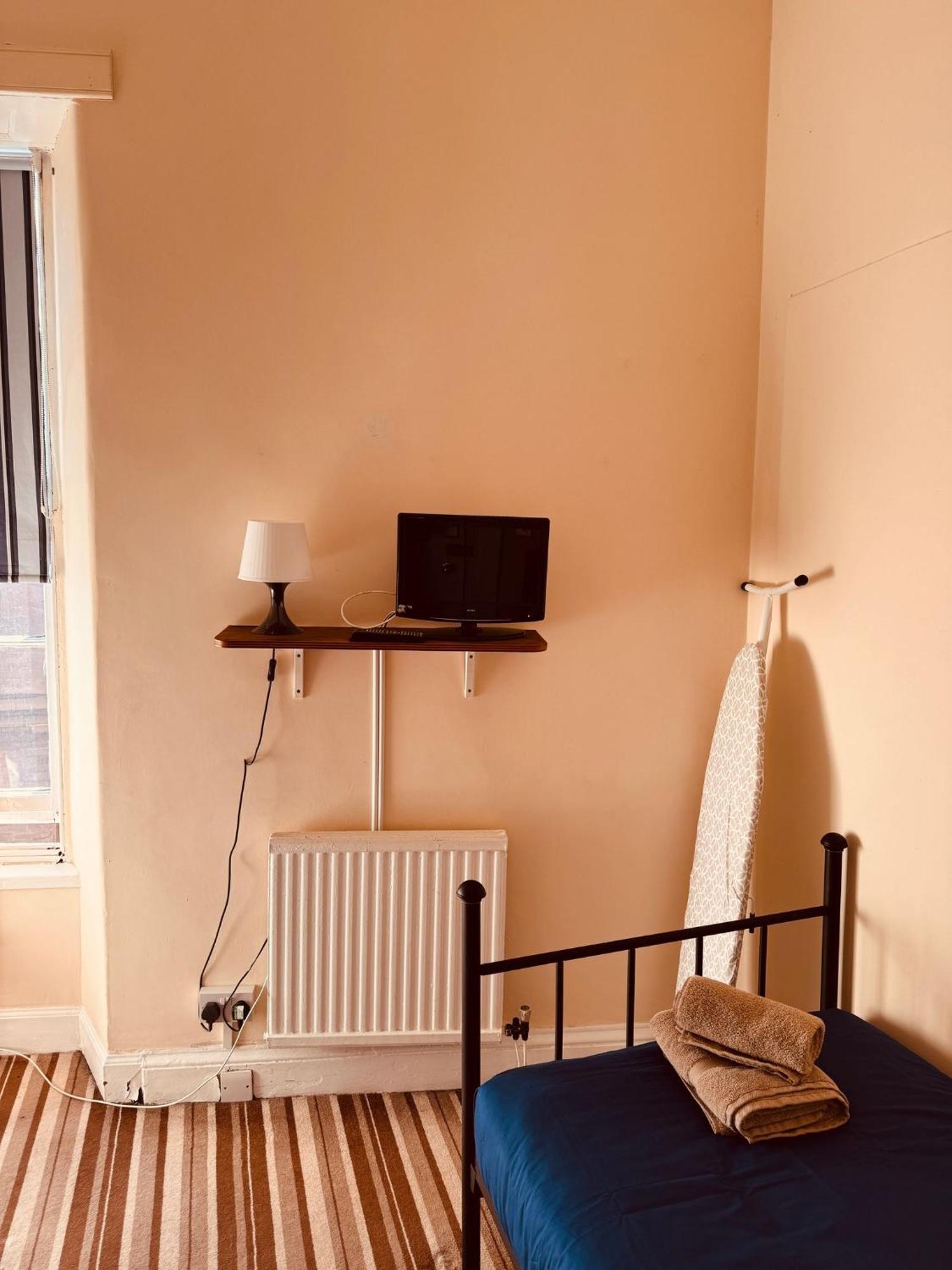 Edinburgh Travel Guest House Esterno foto