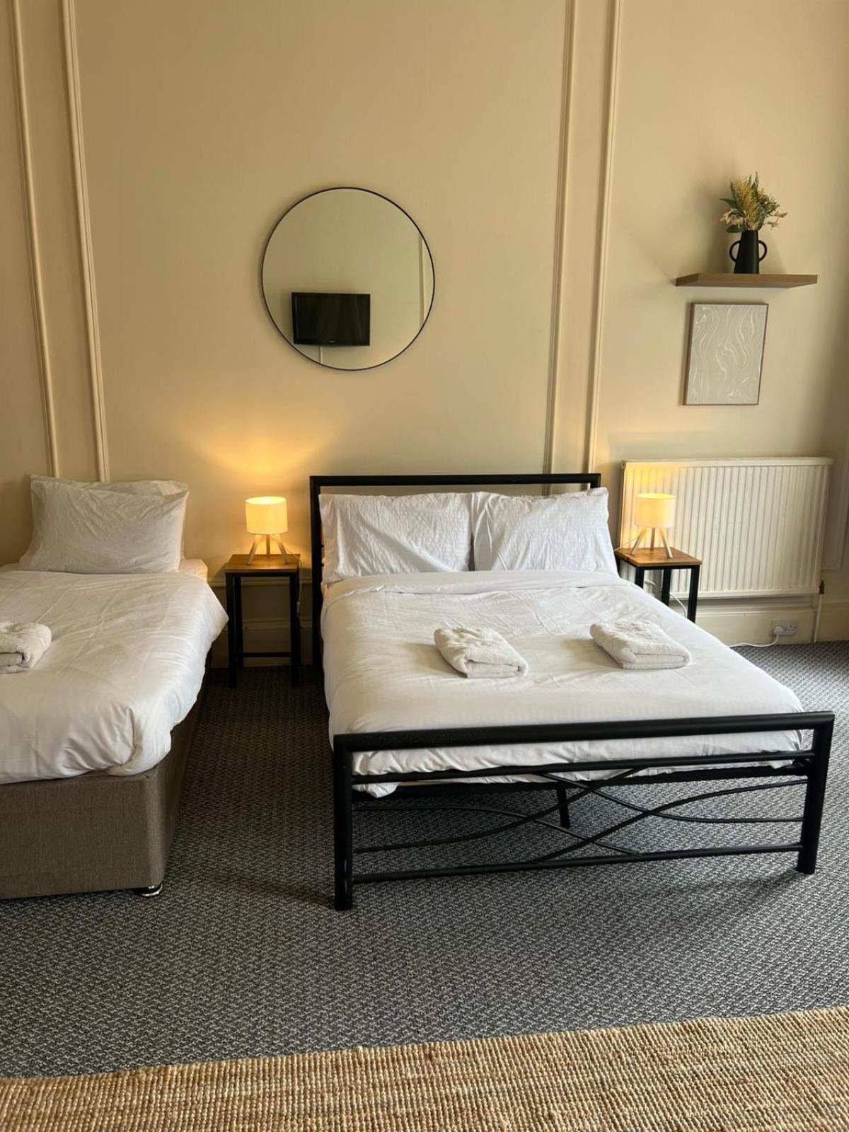 Edinburgh Travel Guest House Esterno foto
